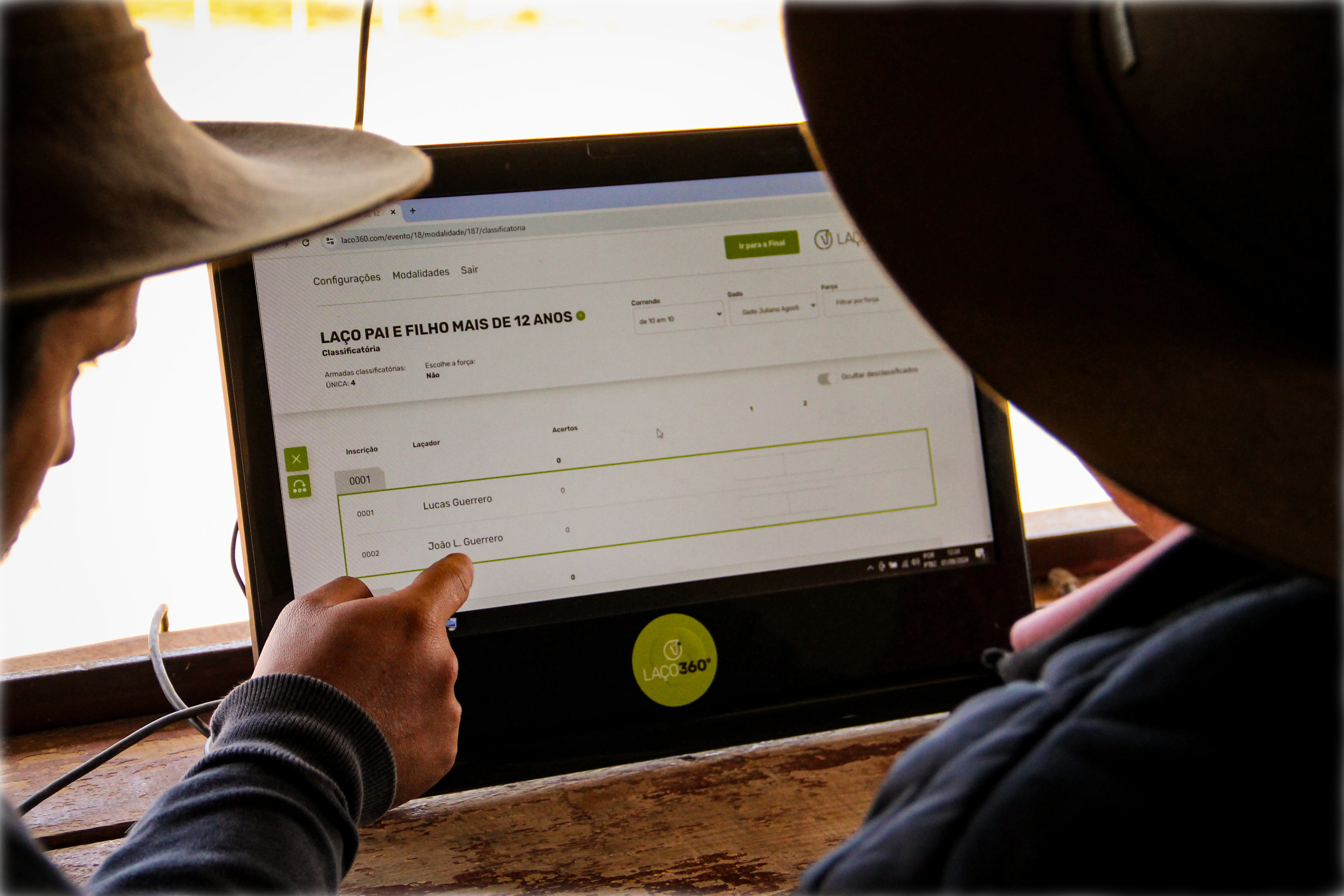 Juiz julgando armadas pelo sistema digital do Laço360